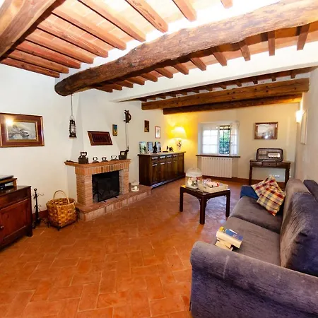 别墅 Marginone Sleeps 6 Pool Wifi